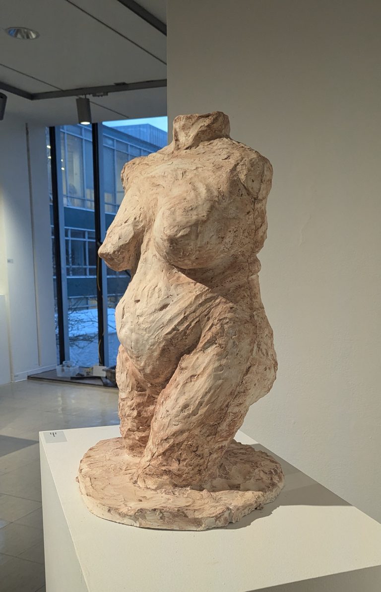 PXL_20250425_234852469